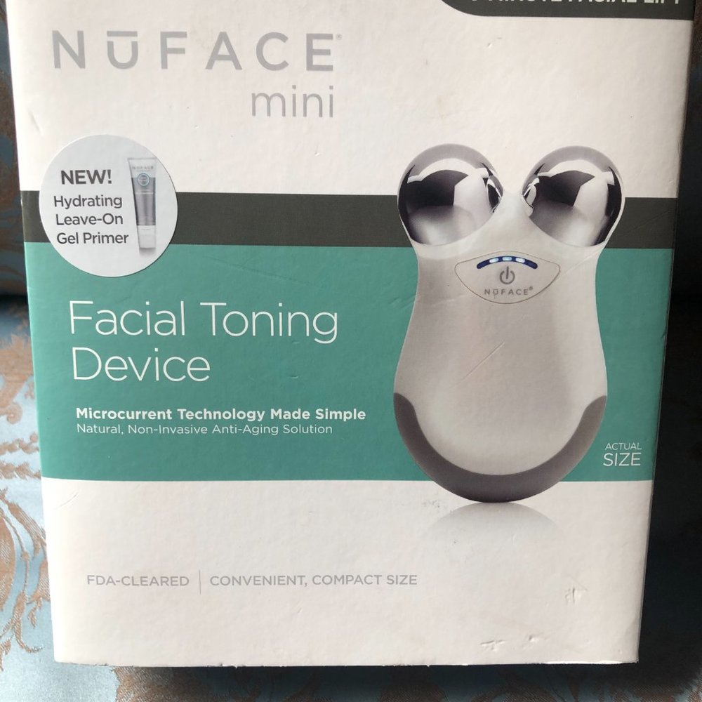 NuFACE Mini Facial Toning Device -  5 minute Facial-Lift